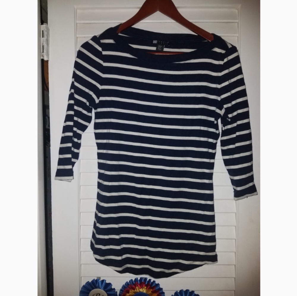 3/4 sleeve stripe shirt